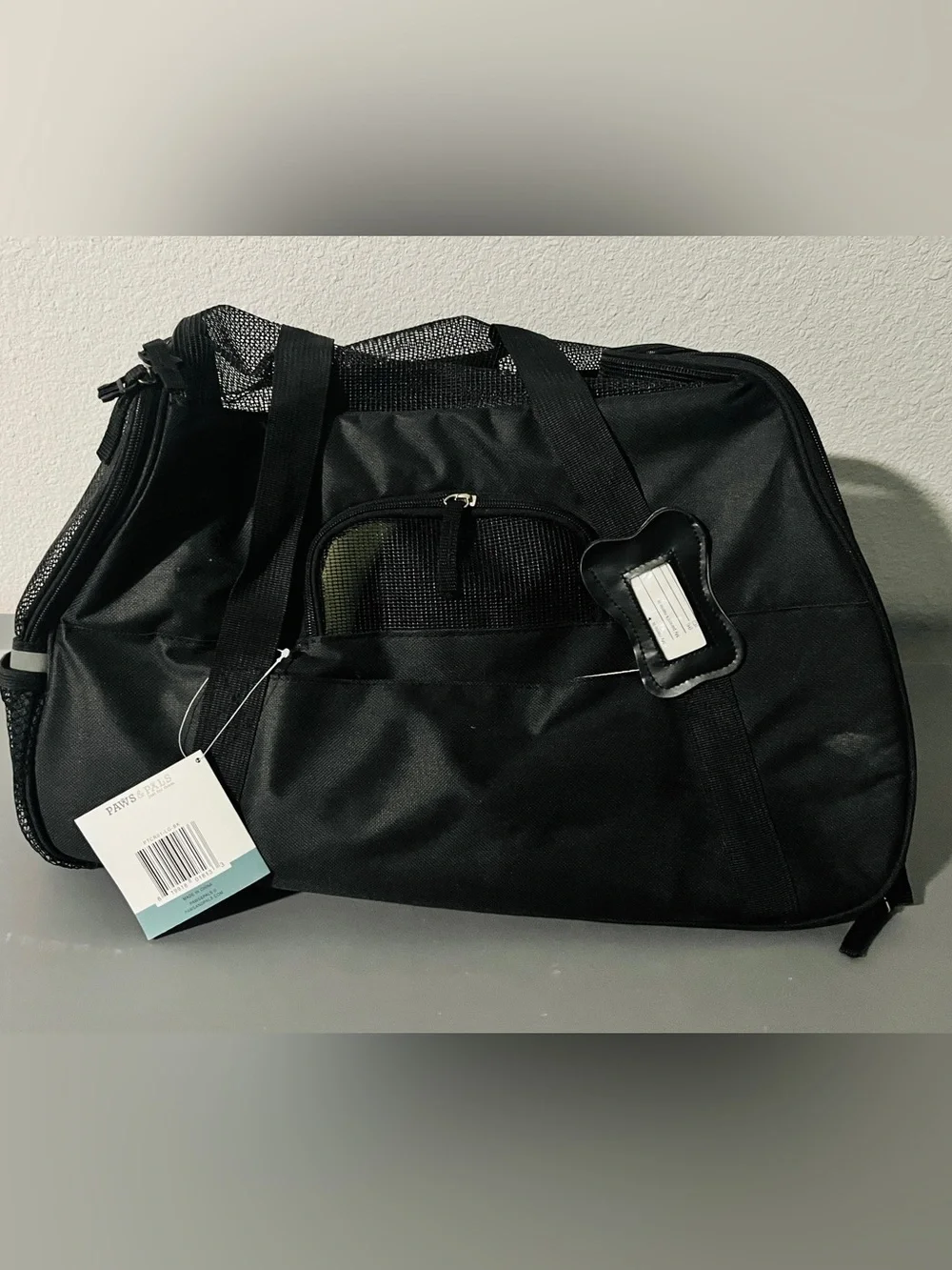 Black Men's Mesh Travel Duffel Bag